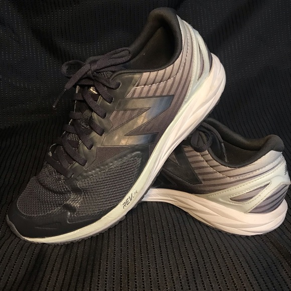 New Balance Strobe 2 Speed Ride Rev Lite w/ TBeam Women’s Size 9 Black/Grey/Mint - Picture 15 of 16